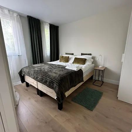 Holiday home Veerman 10 In Spijk - Metro *